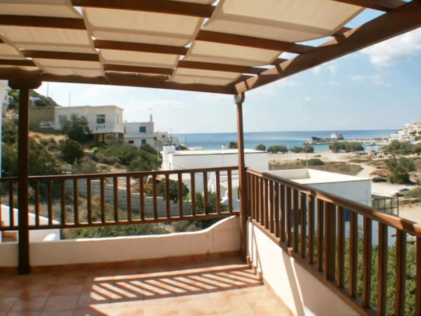 House With 2 Bedrooms in Sikinos, With Wonderful sea View, Enclosed Ga