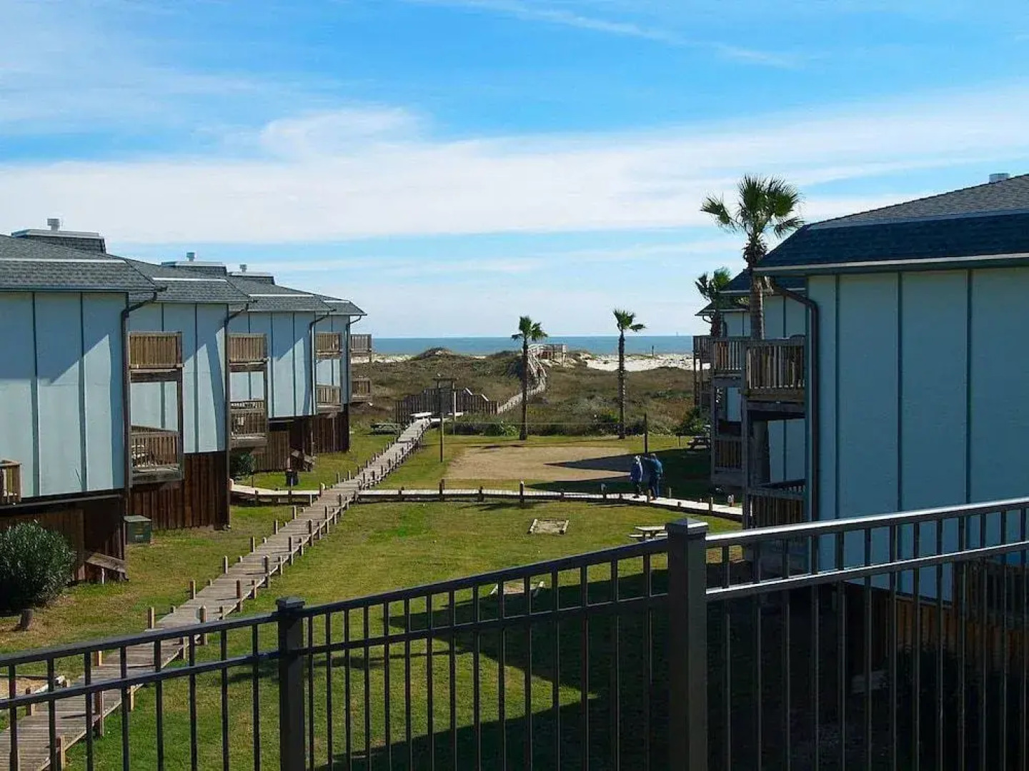 Coastal Nest 207bh 2 Bedrooms 2 Bathrooms Condo