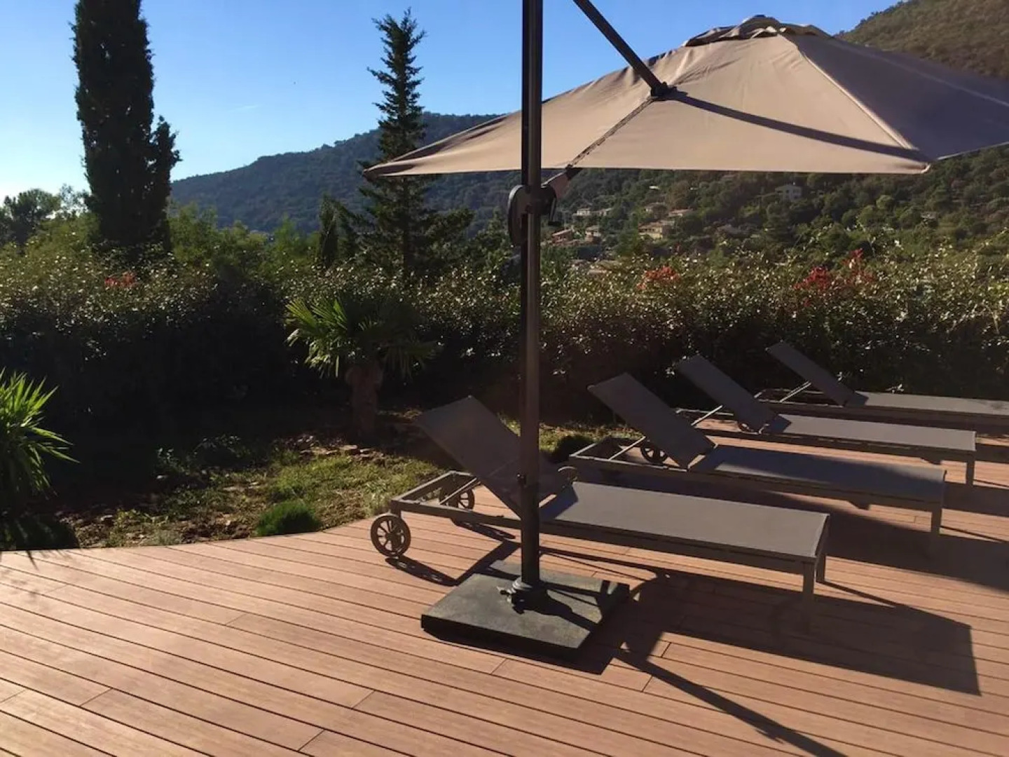 Villa With 5 Bedrooms in Rayol-canadel-sur-mer, With Wonderful Mountai