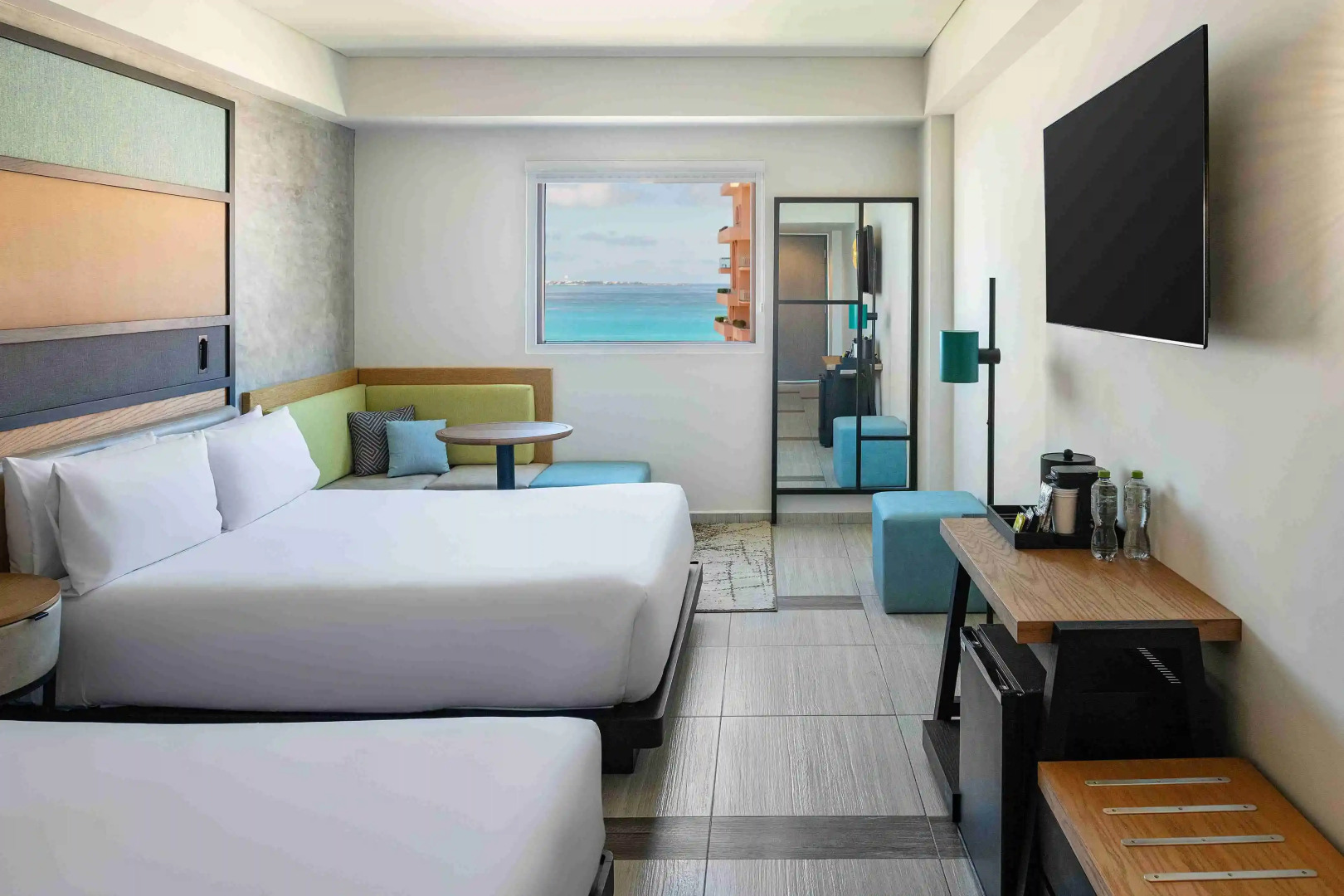 Отель Aloft Cancun