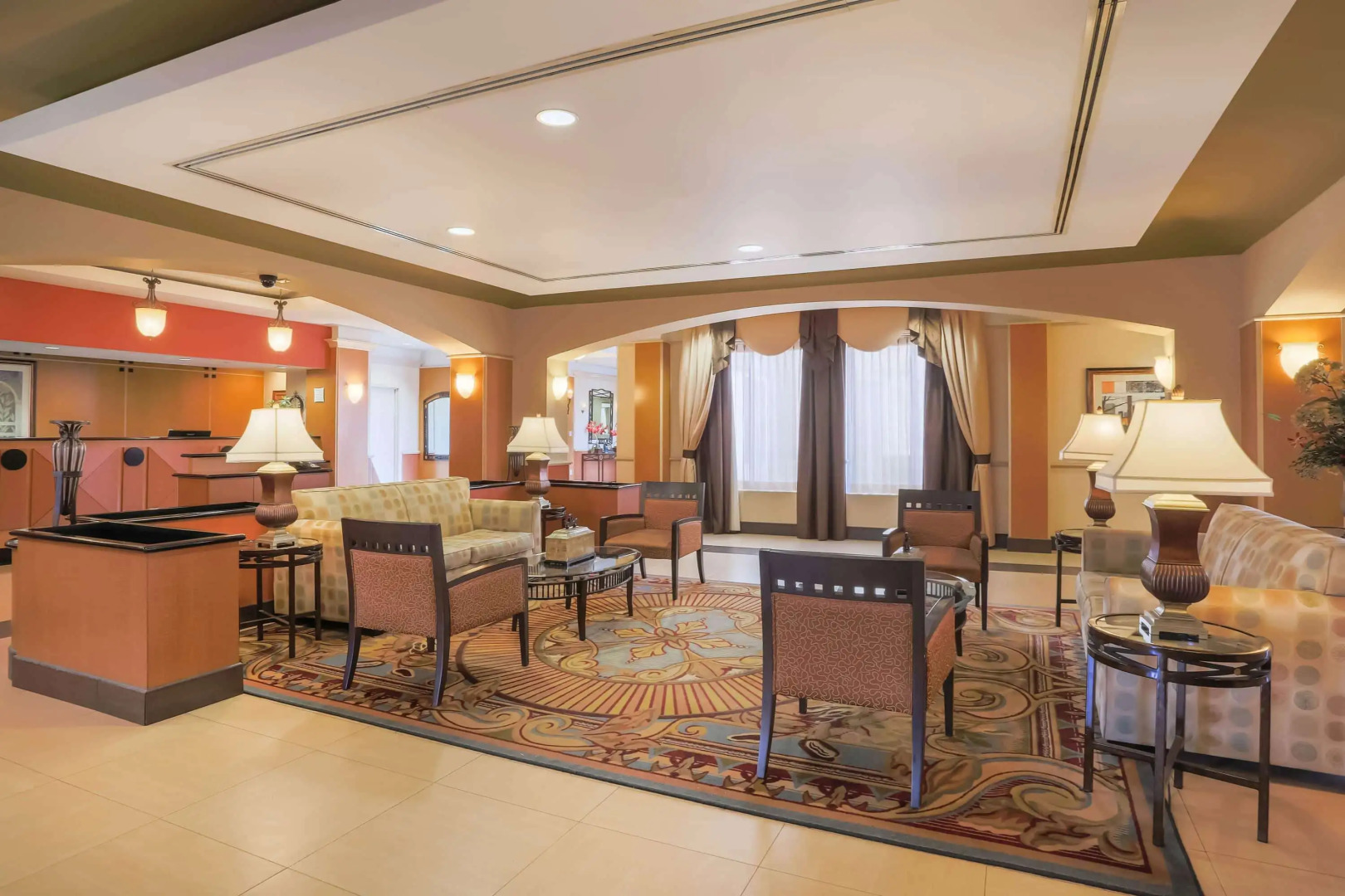 La Quinta Inn & Suites by Wyndham Islip - MacArthur Airport