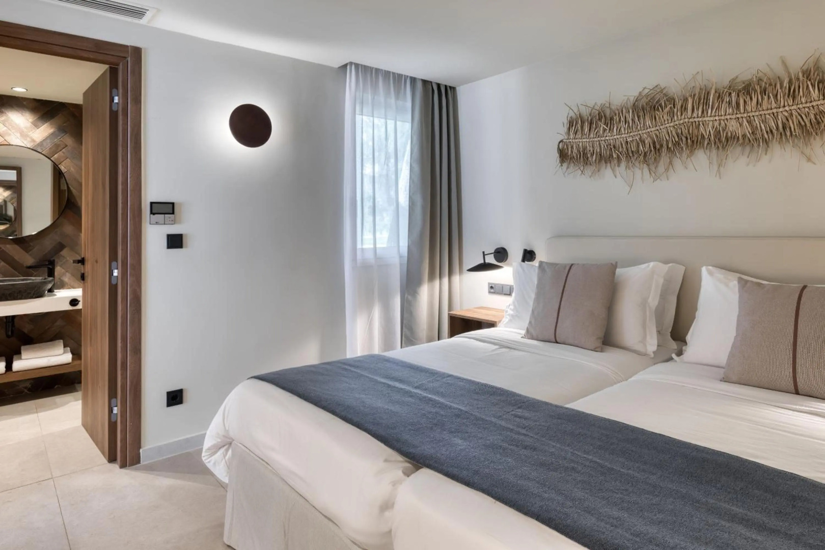 Domes Aulus Zante, Autograph Collection