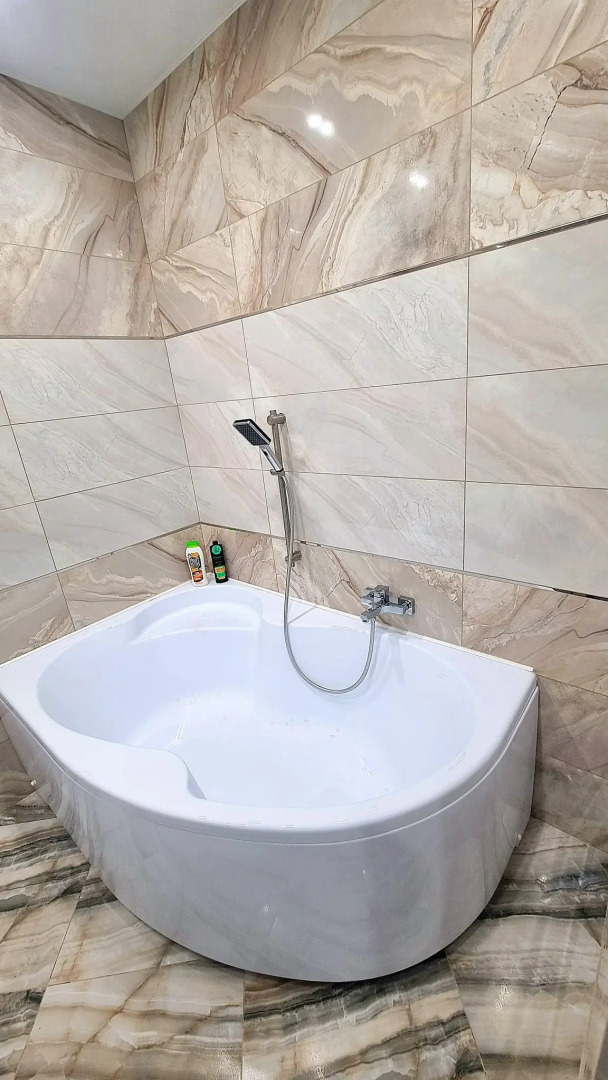 Апартаменты на улице Революции 3