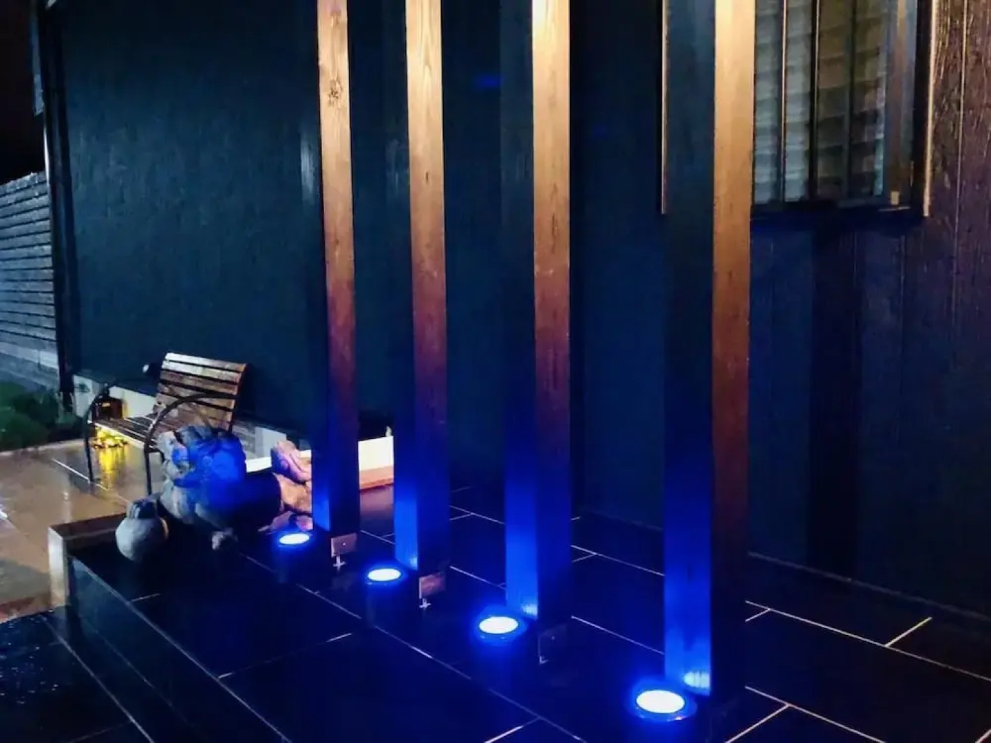 Ricco Mond Hills Apartment House 101