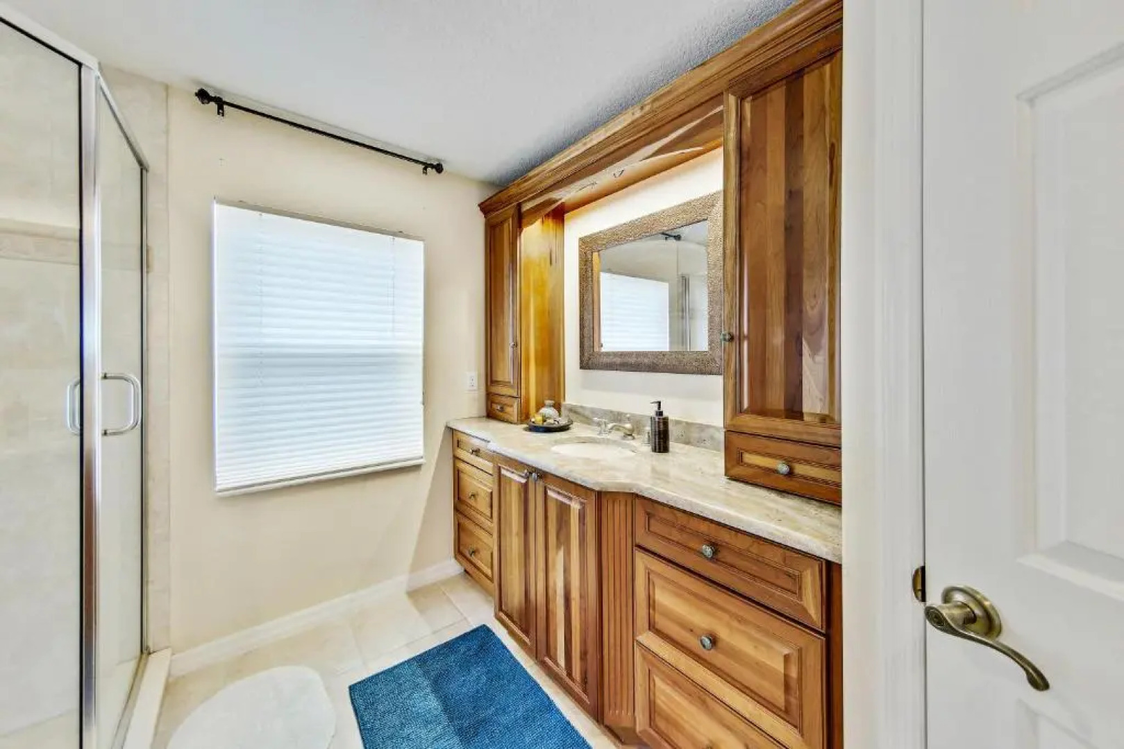 Oasis by the Sea Beach Front Community - Luxurious Pool Spa Home with Waterfall - Sleeps 10 - Come