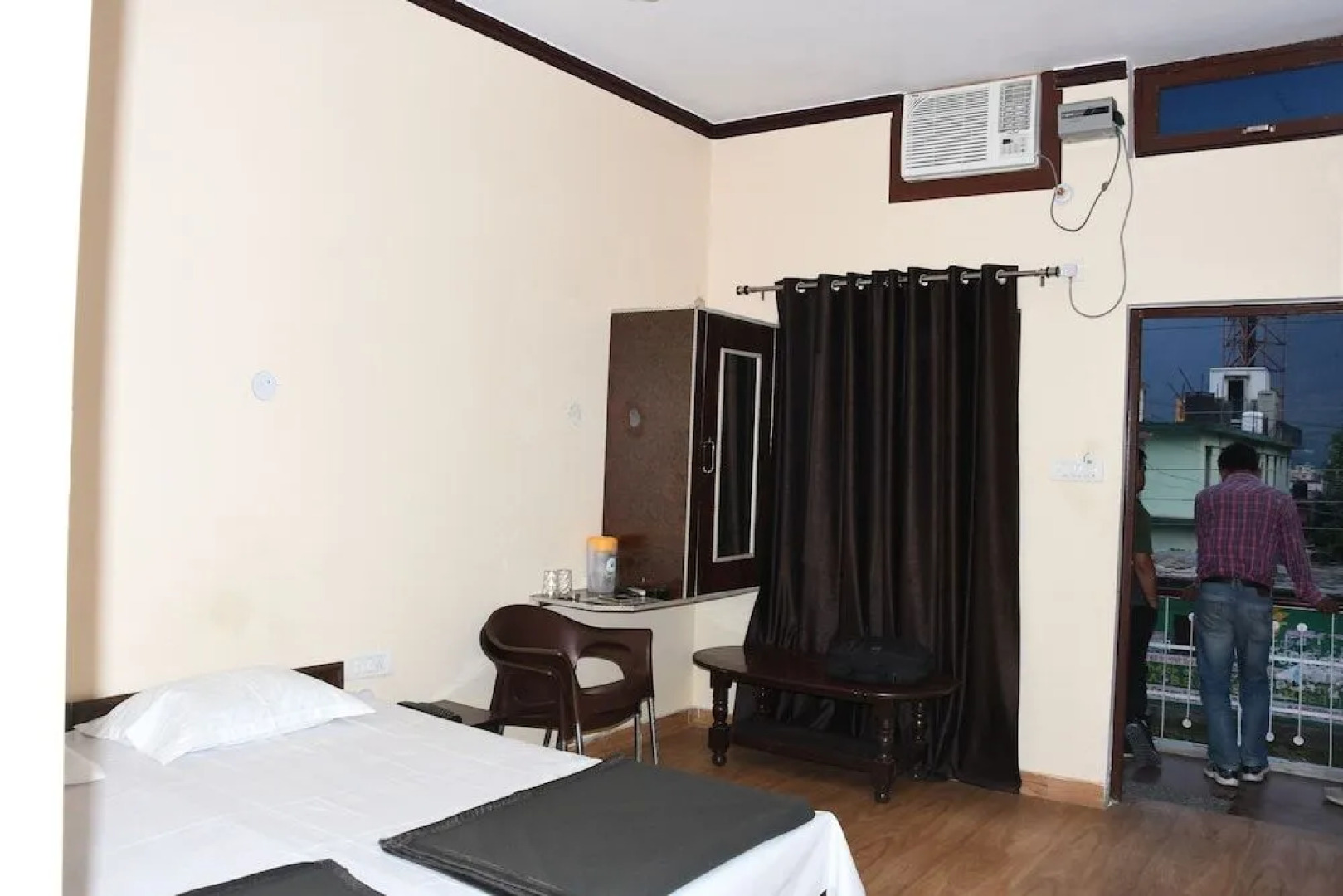 Hotel Wooden Umbrella