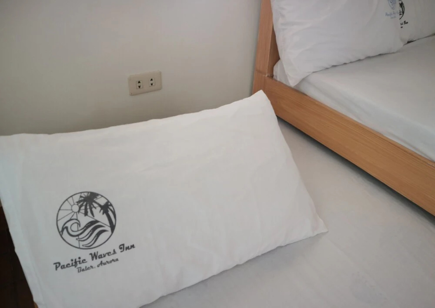 Pacific Waves Inn Annex