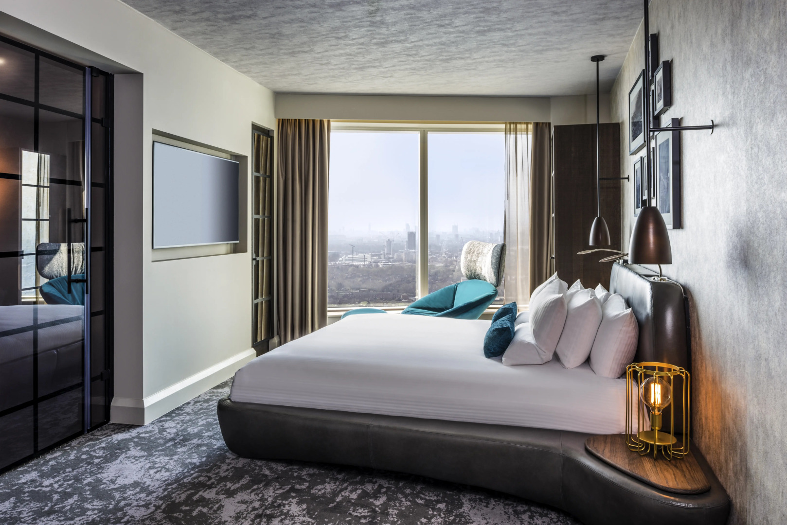 Отель Novotel London Canary Wharf 