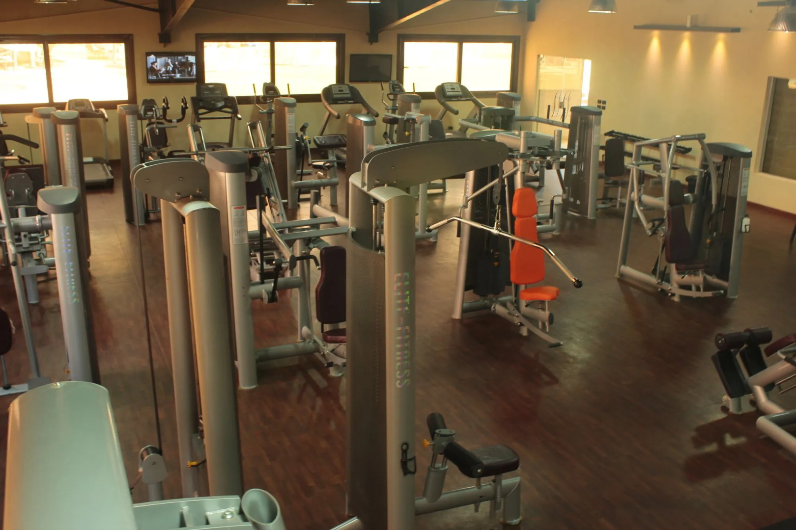 Africana Hotel & Spa