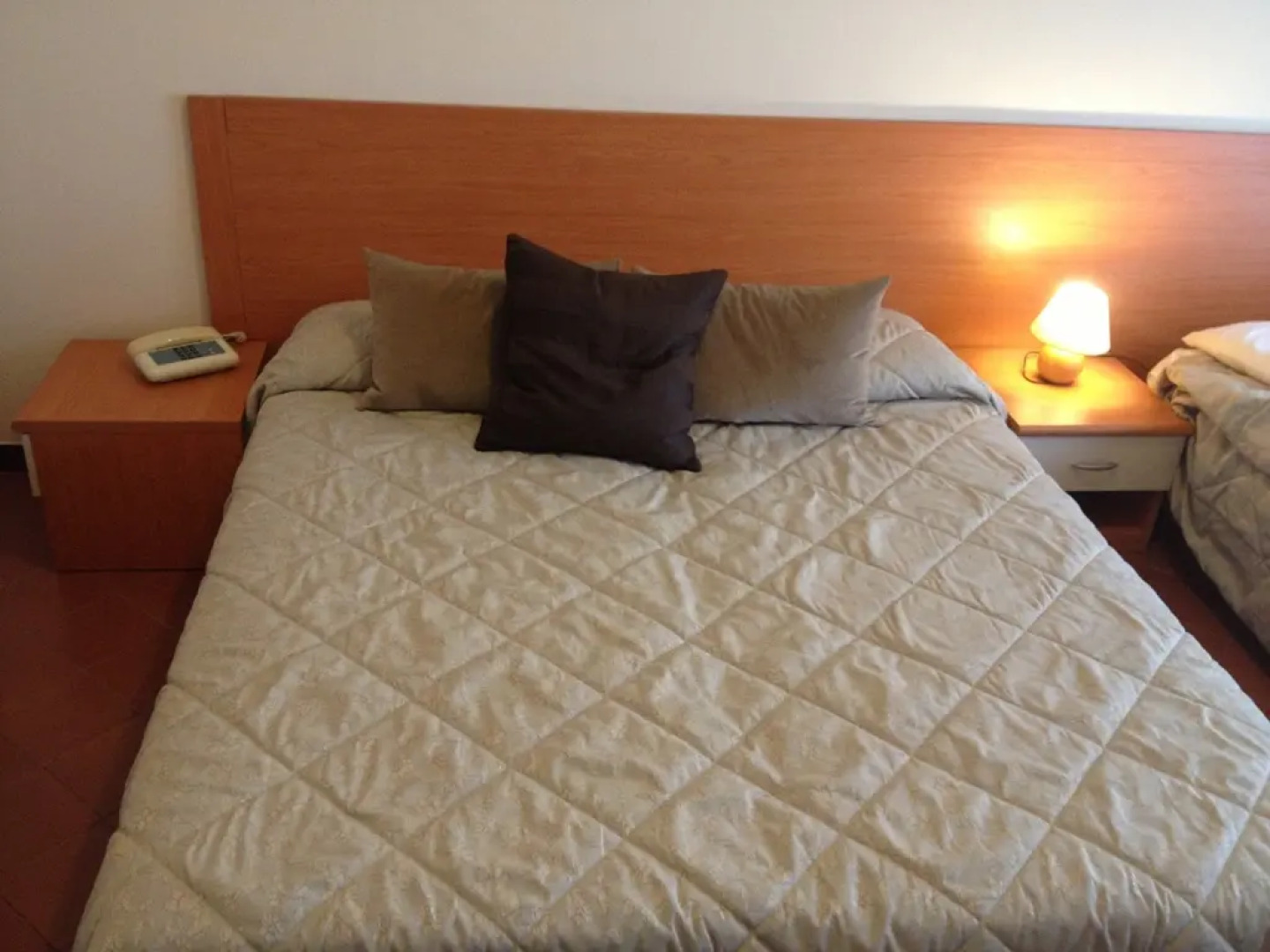 Hotel Indicatore Budget & Business at Glance