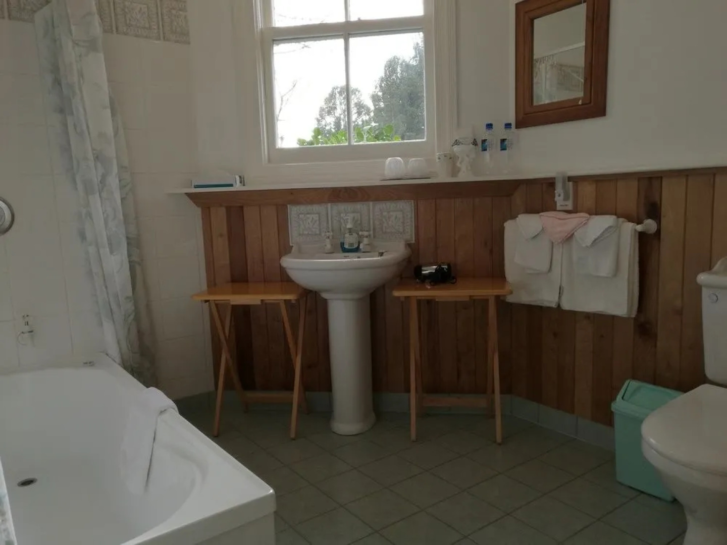 Country Villa Estate