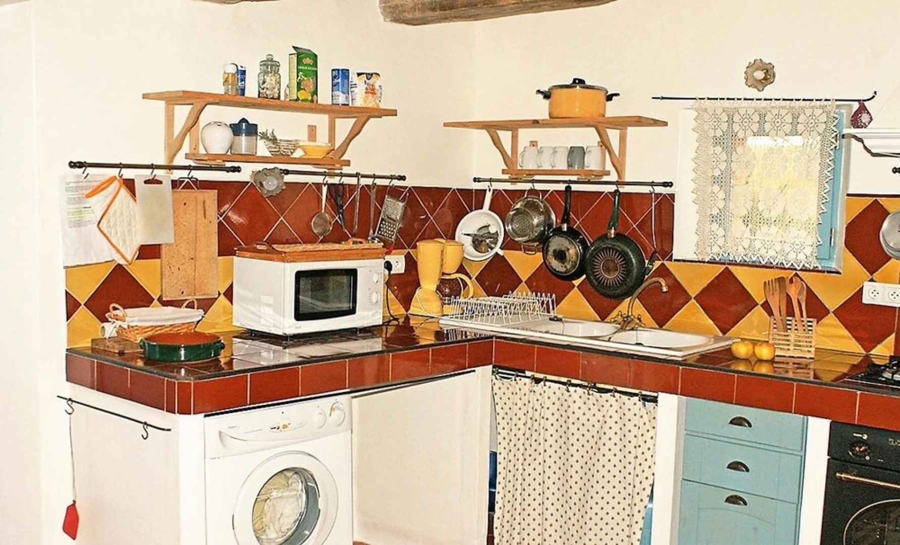 House With 4 Bedrooms in Allemagne en Provence, With Furnished Garden