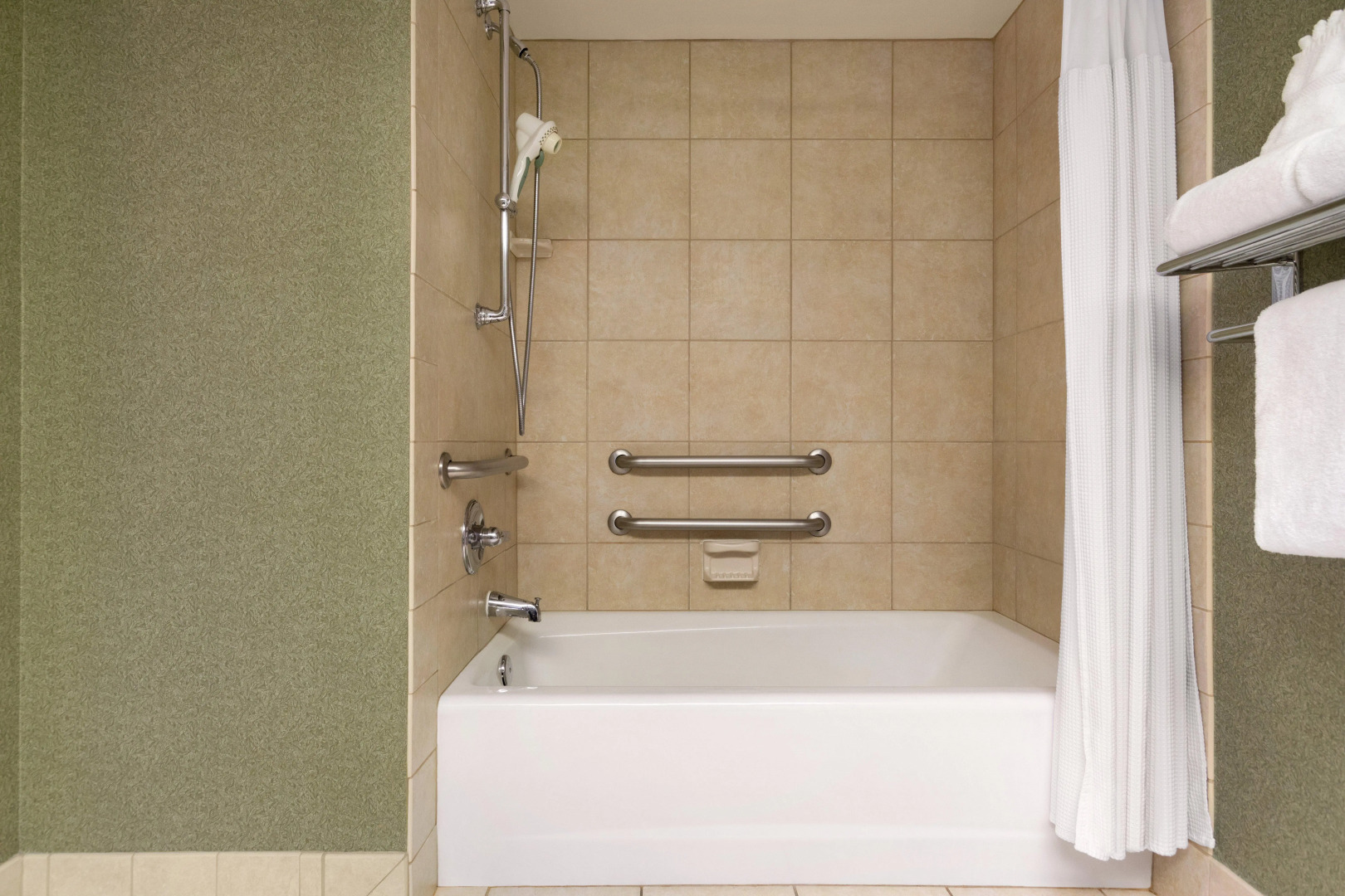 Crowne Plaza Auburn Hills by IHG