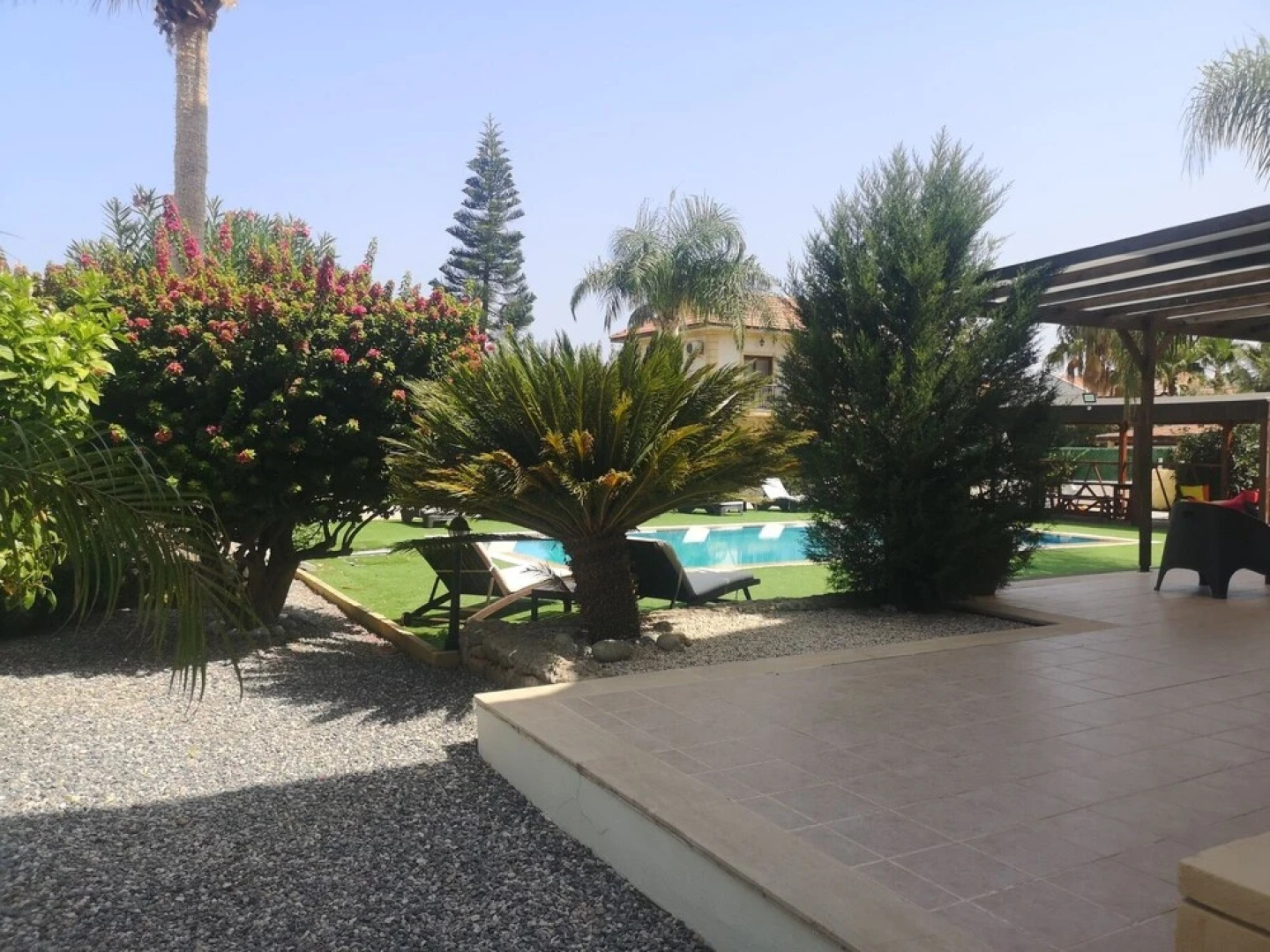 Stunning Private Villa - Beautiful Gardens & Pool