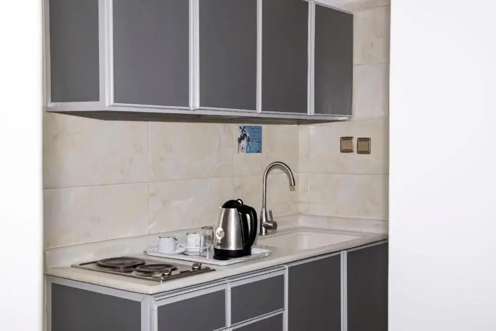 بروج السالمية للشقق المخدومة