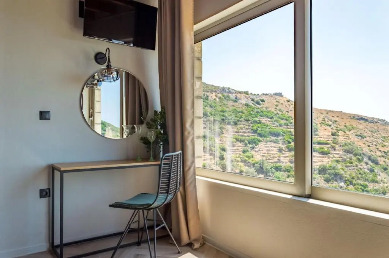 INO I, sea goddess domus by Amigdalokefali Elafonissi