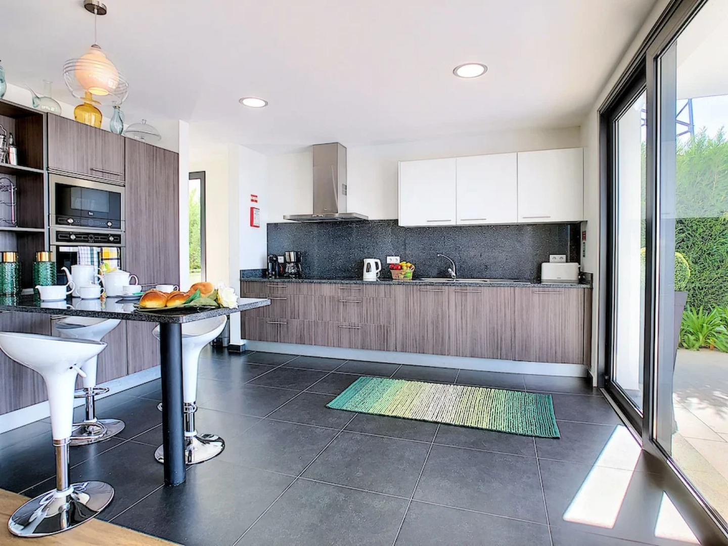 Villa Relaxing View by MHM