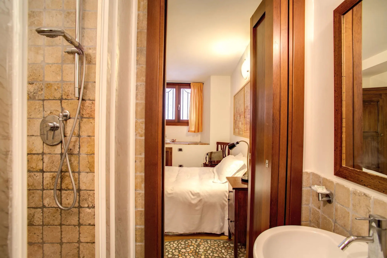 Residenza Domizia- Guest House