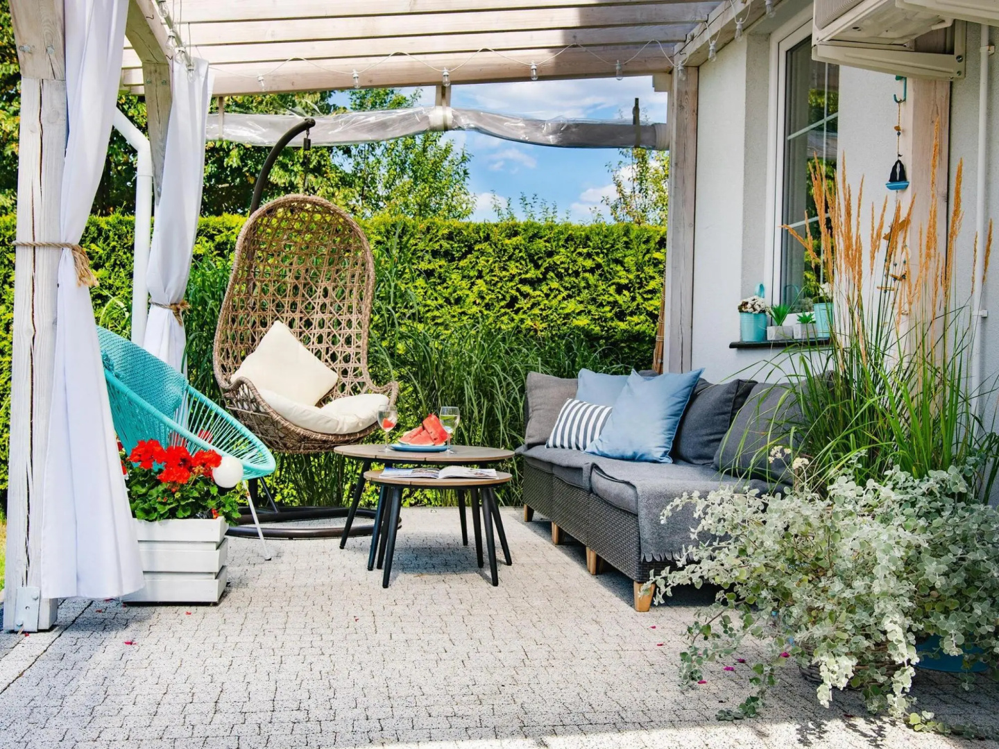 A Luxury Villa in a Seaside Village.living Room, 2 Bedrooms, 2 Bathrooms, Garden