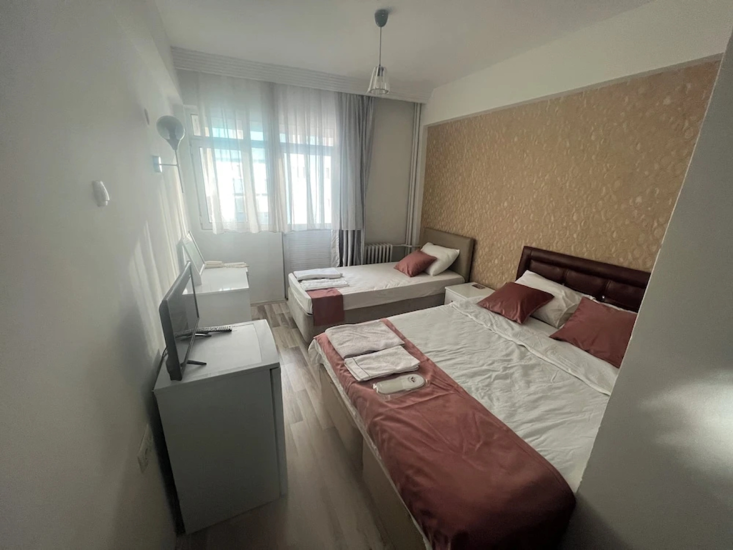 Ararat Hotel