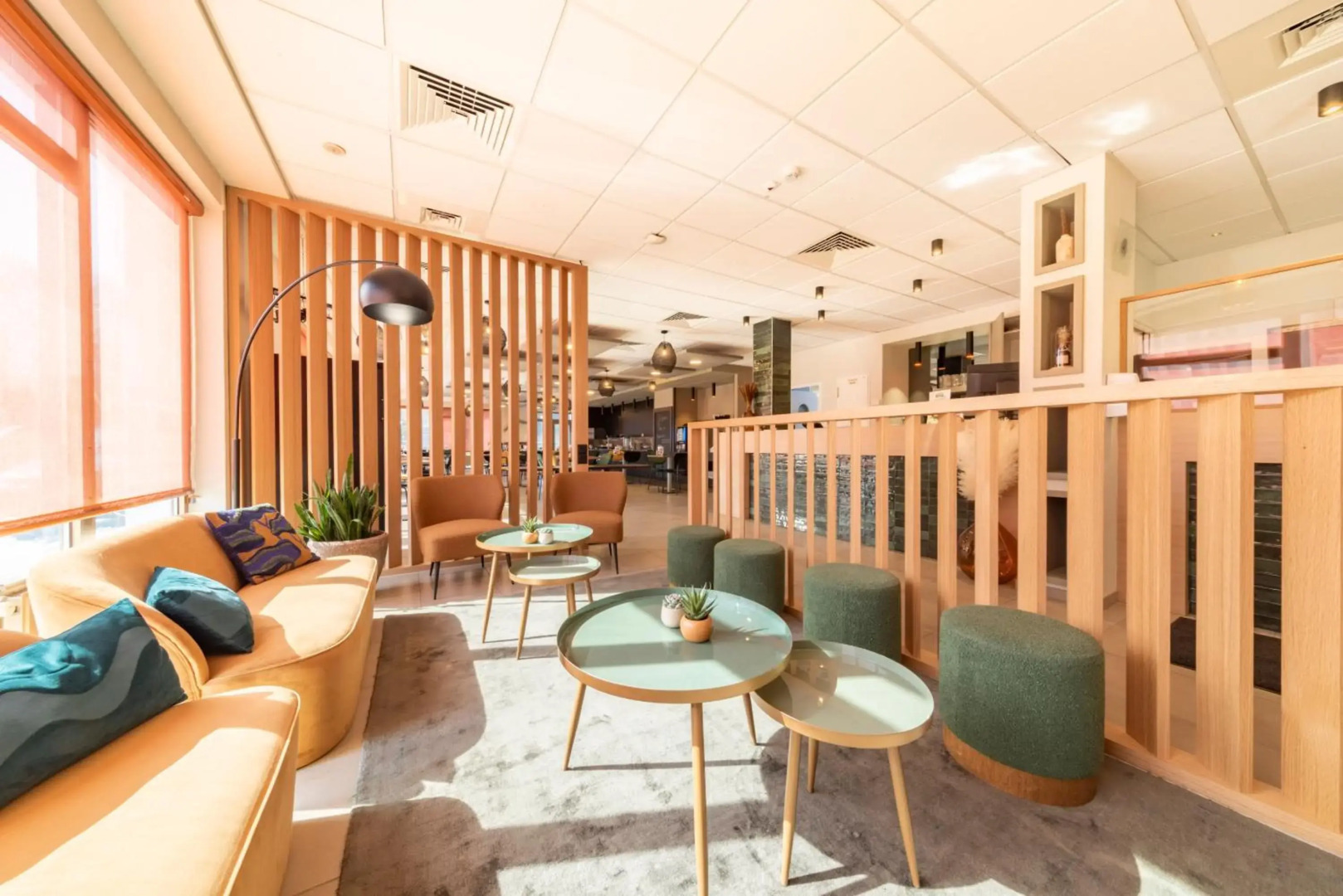 Mandarina Hotel Luxembourg Airport ( Ex Campanile)