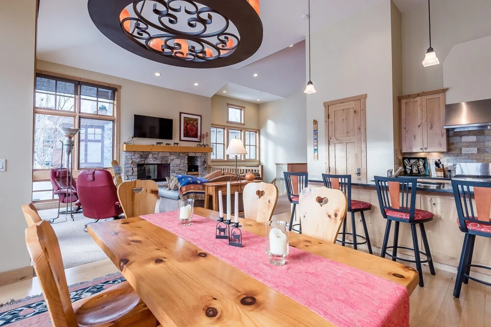 Angani Way Townhome 102 by Alpine Lodging Sun Valley