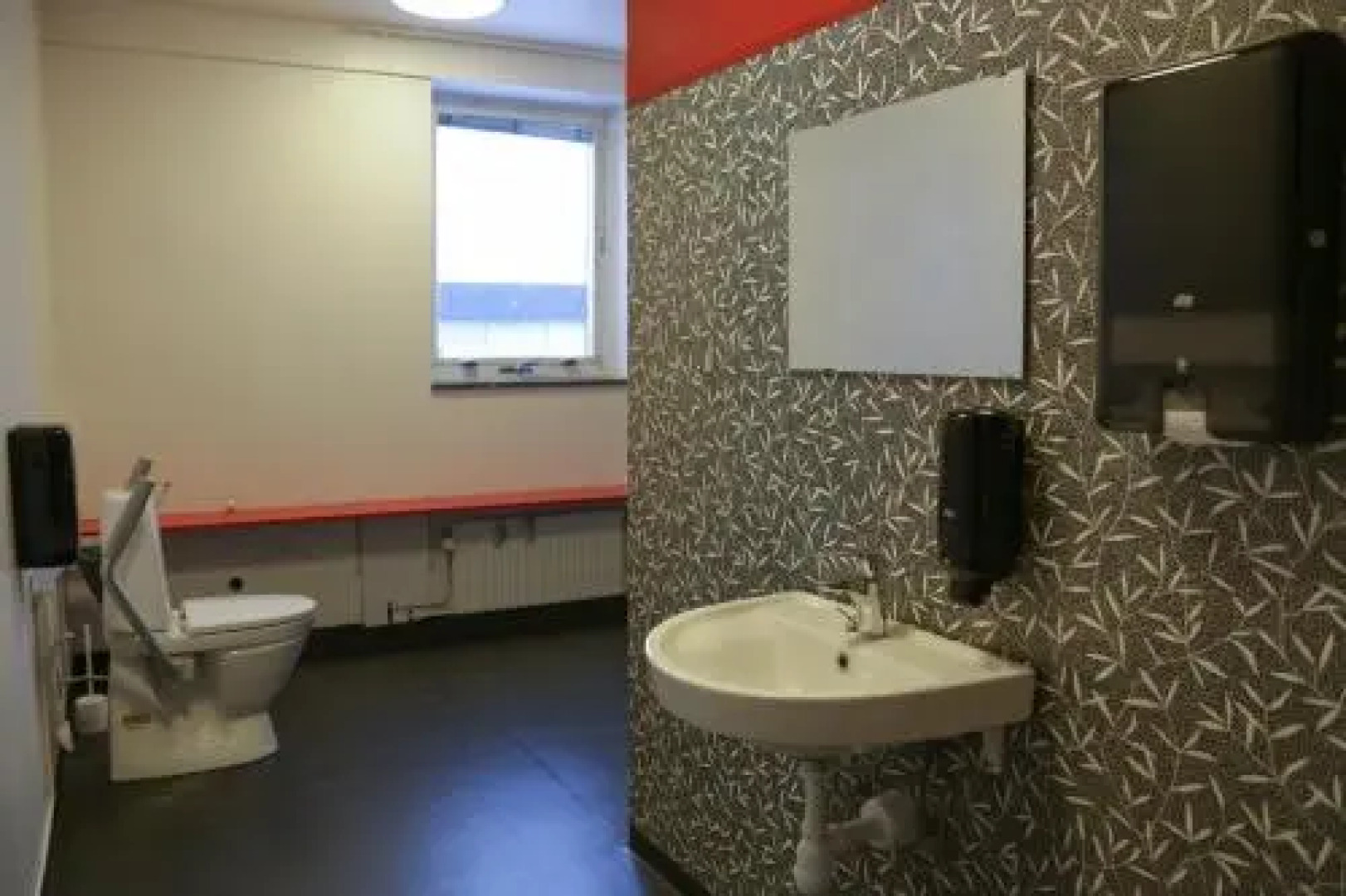 Multi Challenge Hostel