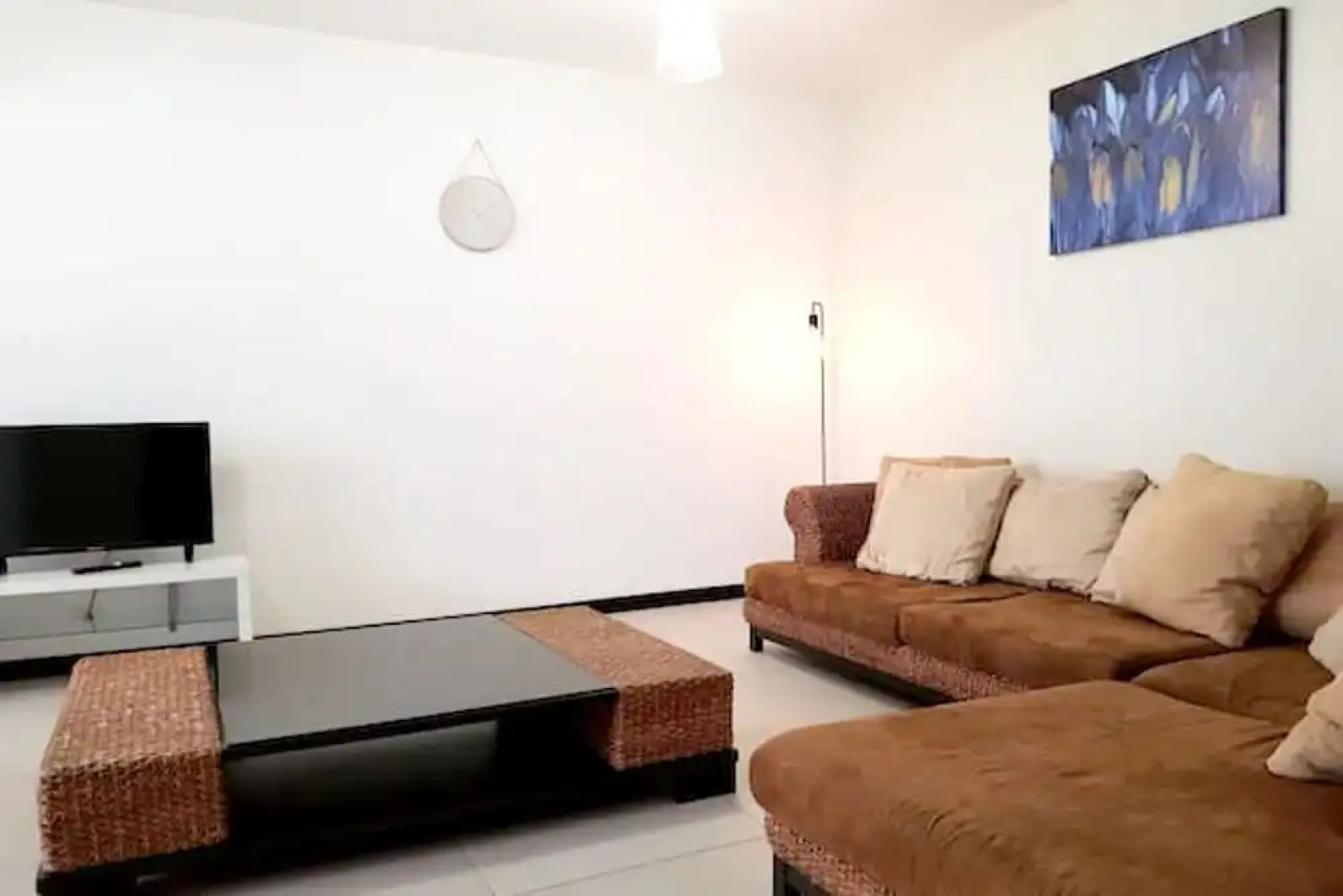 Property with One Bedroom in Entre-Deux, with Furnished Terrace - 15 Km From the Beach