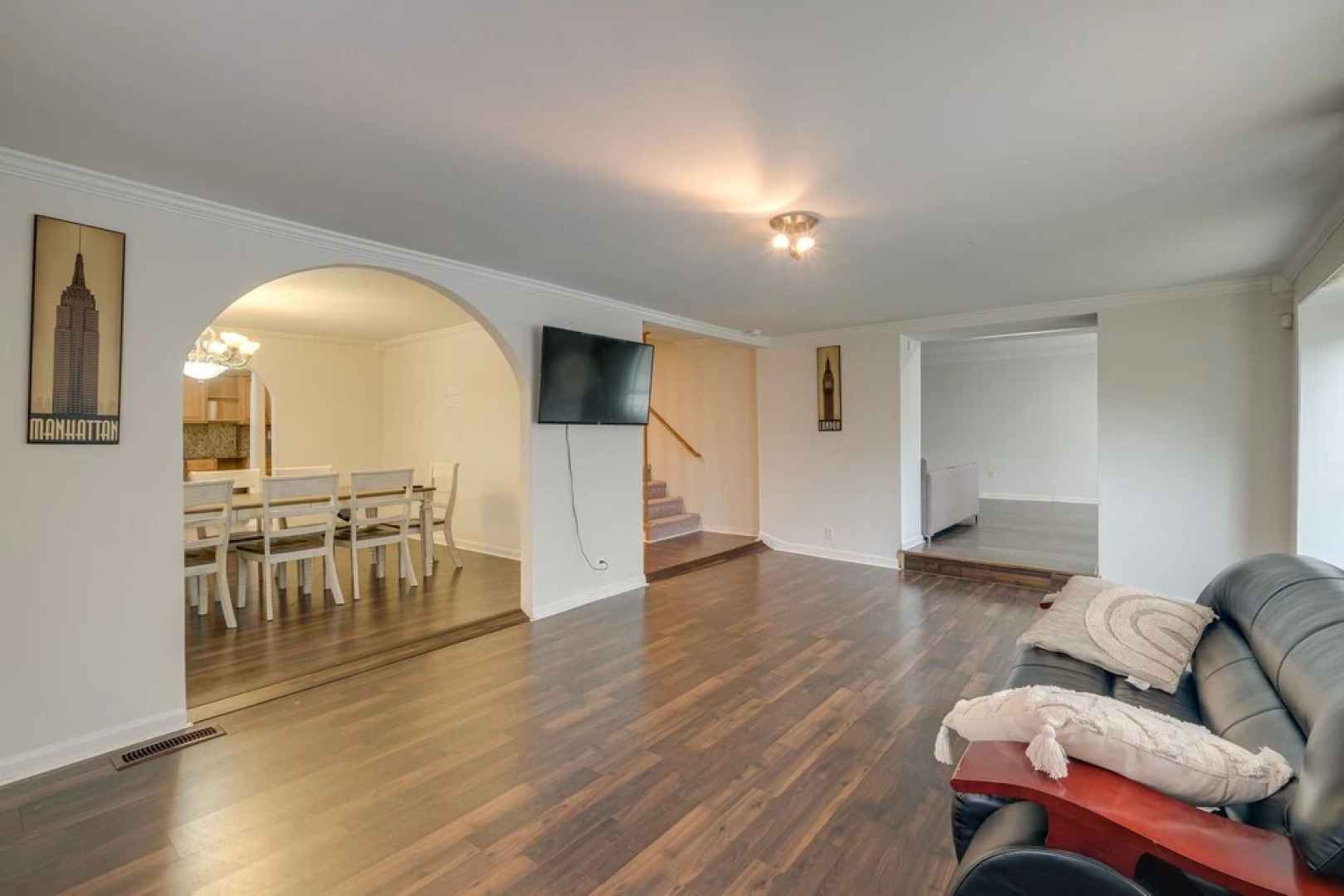 Spacious Triangle Townhome - Near Hiking & Golf!