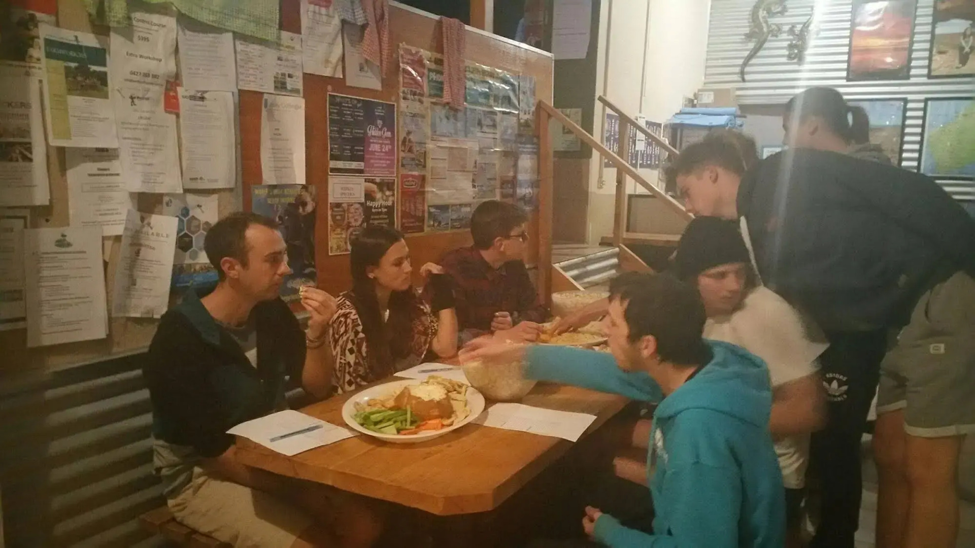 Coolibah Lodge - Hostel