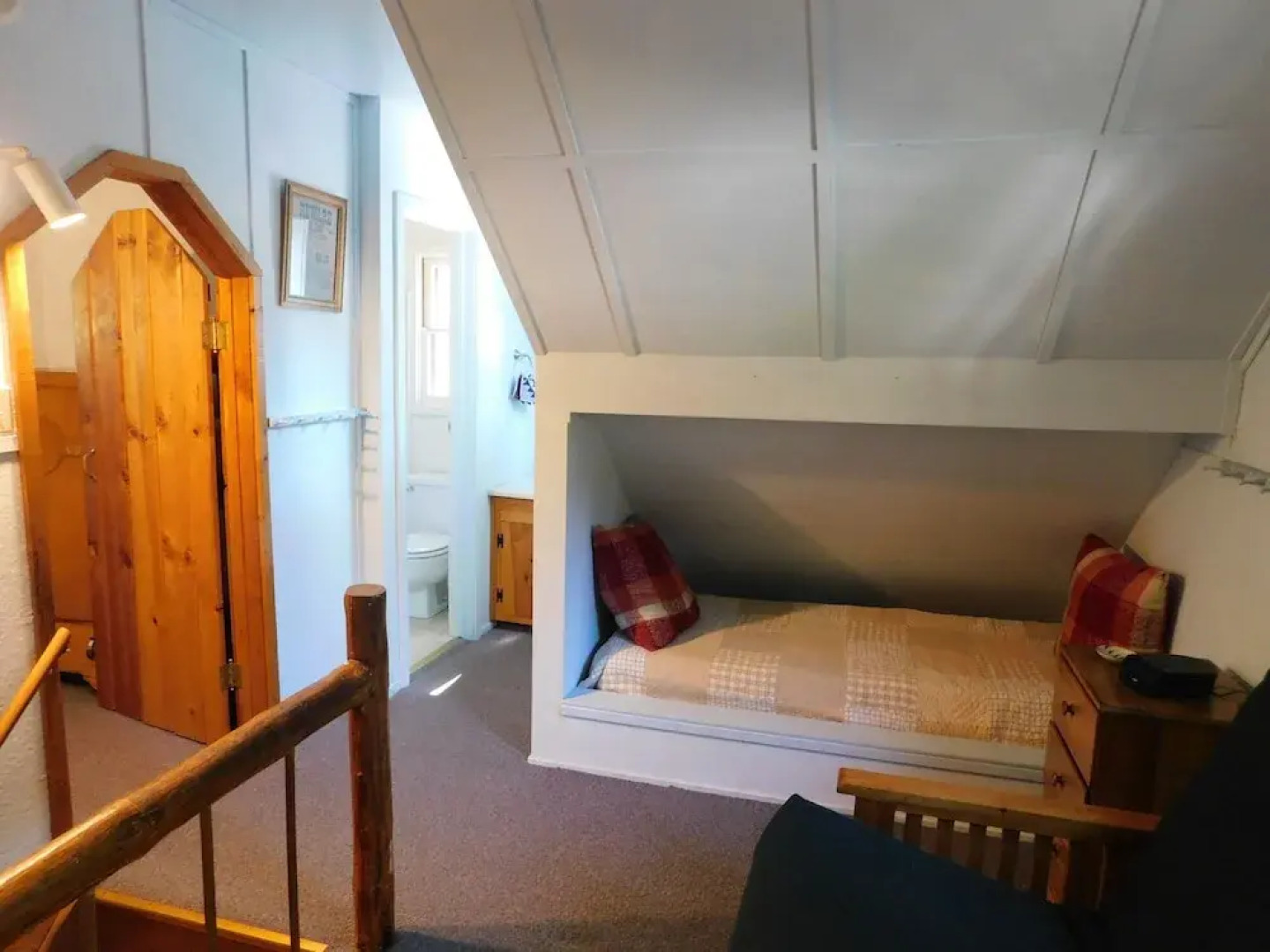 The Nest 4 Bedroom Cabin by Redawning