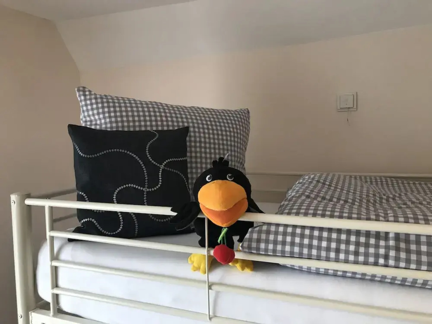 Holiday home with sauna and garden lounge