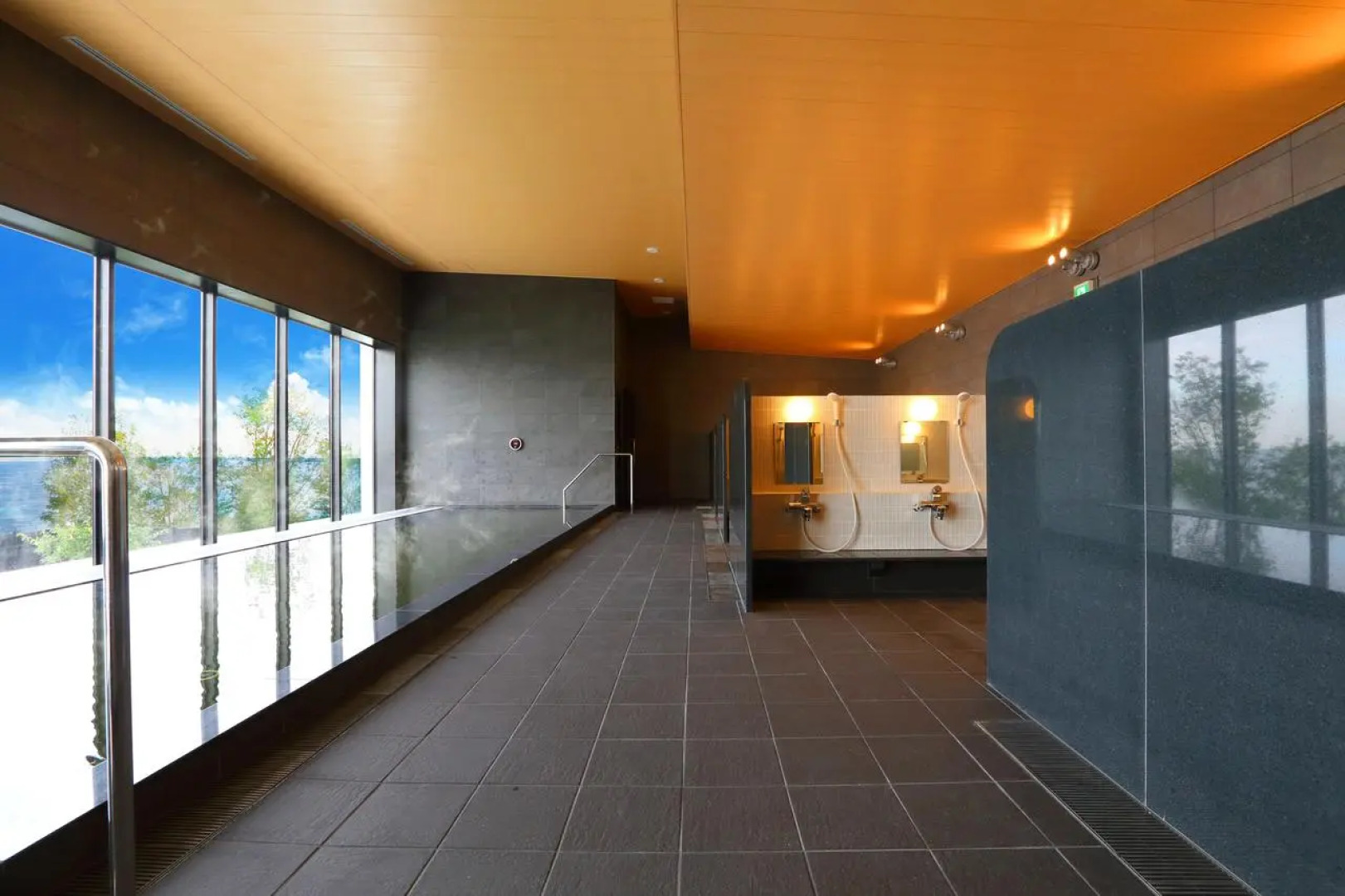 Henn na Resort & Spa Kansai Airport