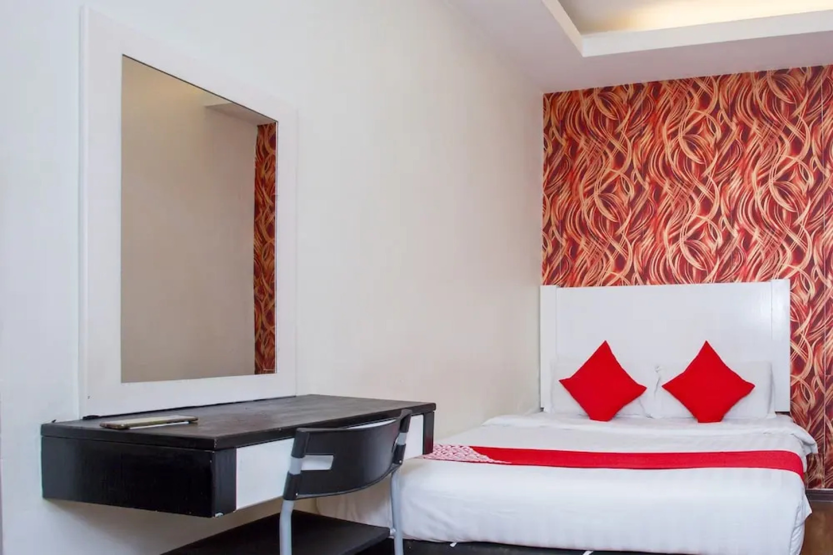 OYO 44037 King Park Hotel