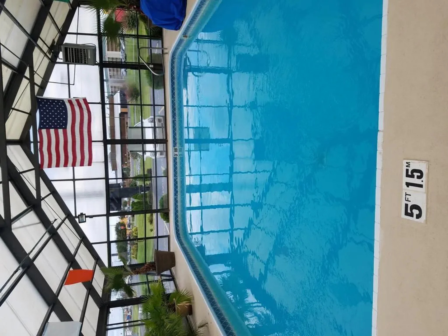 Quality Suites Paducah I-24