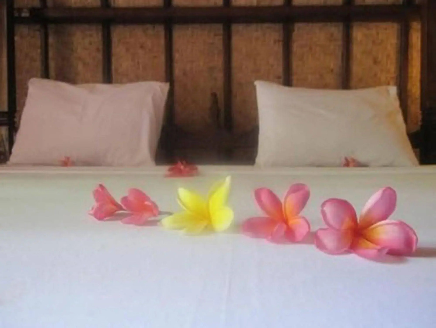 Laguna Gili Beach Resort