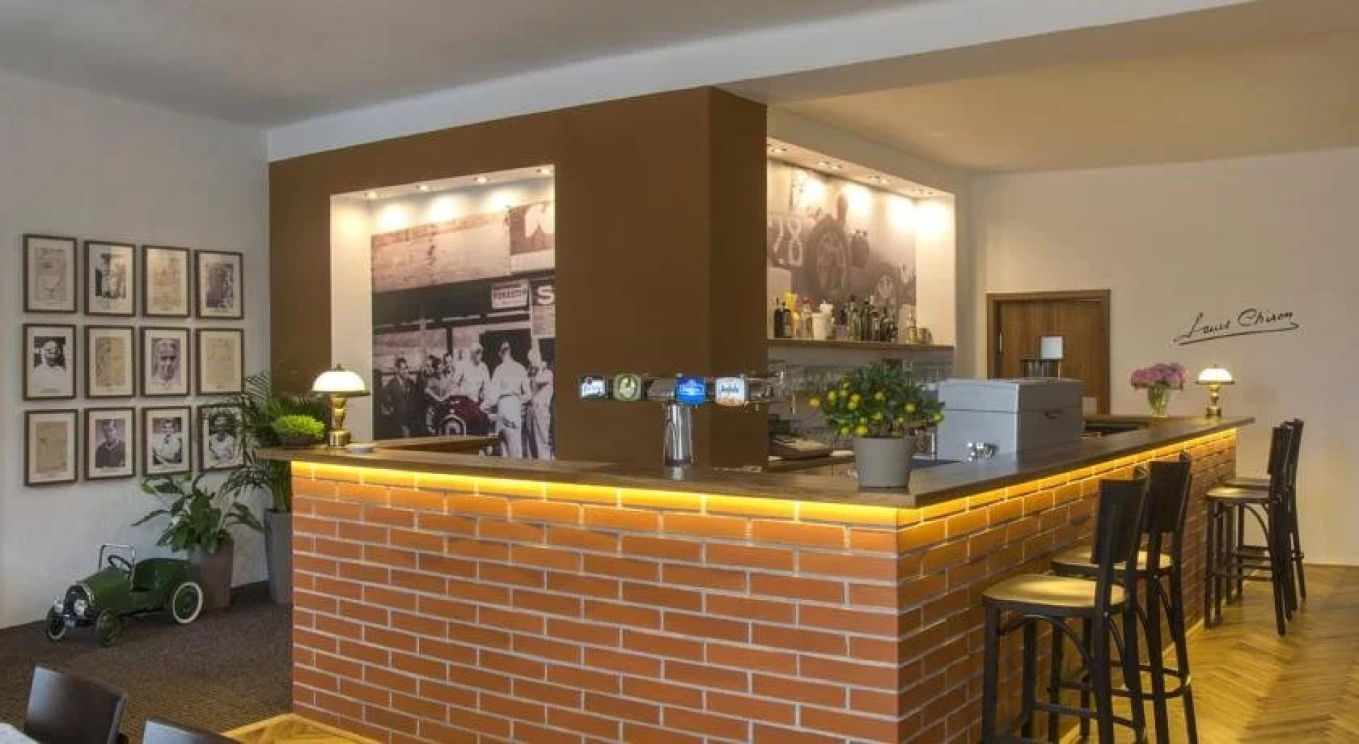 Hotel & Restaurant U NEDBÁLKŮ