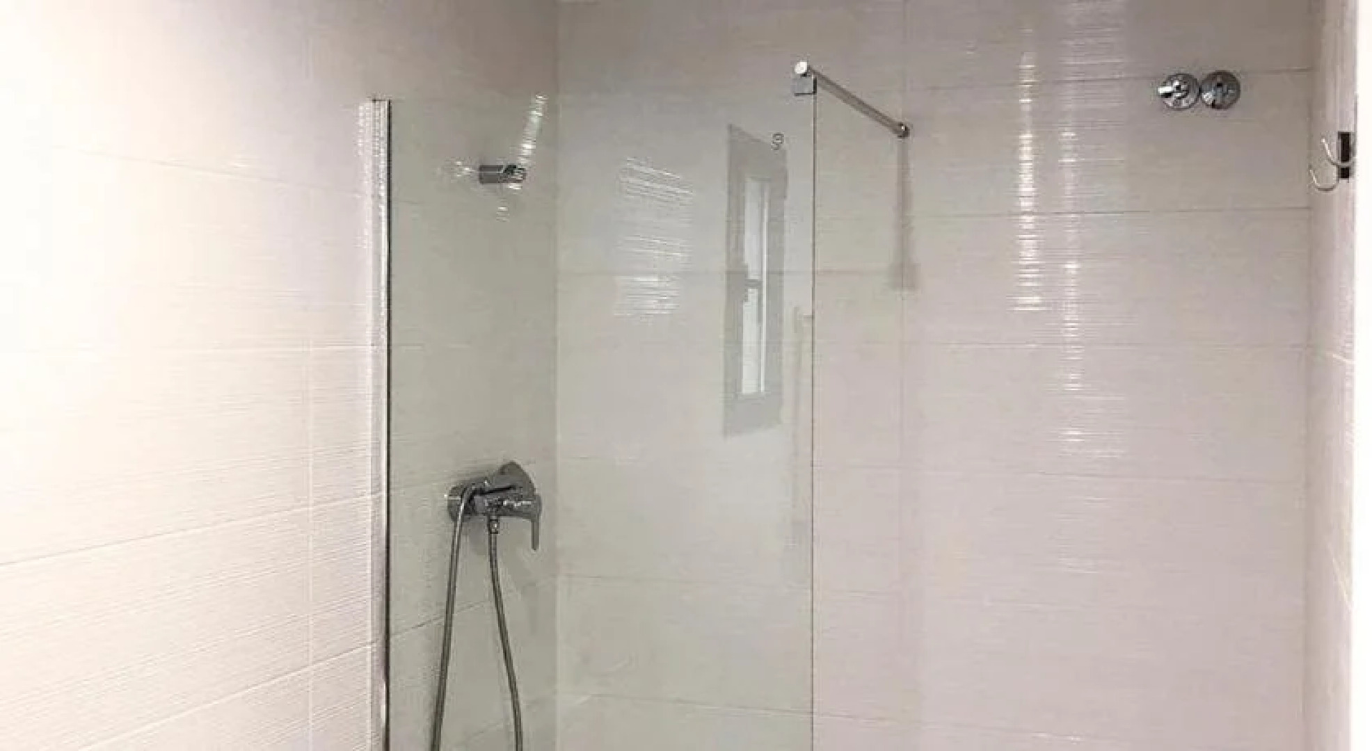 Ginosi Eccentric Apartel