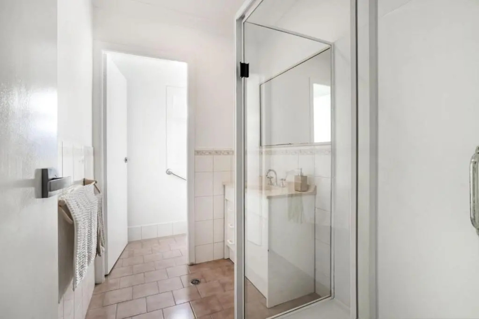 Yaringa 13 Seaview Street