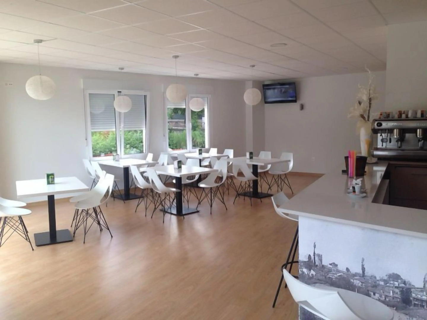 Pensión Albergue Puente Ribeira - Hostel