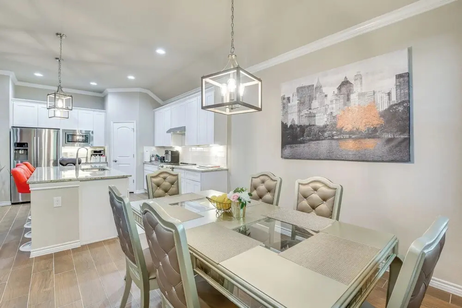 Grand Prairie Gem w/ Yard ~ 5 Mi to At&t Stadium!