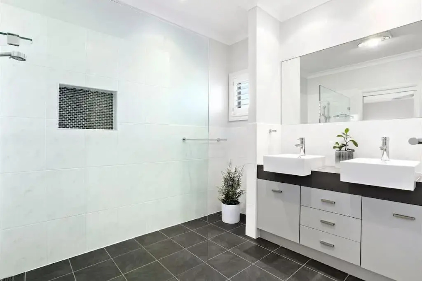 Seaview at Gerringong - newly listed for holidays