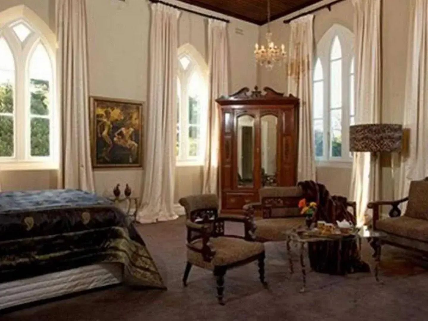 Saint Patrick's Luxury Boutique Hotel