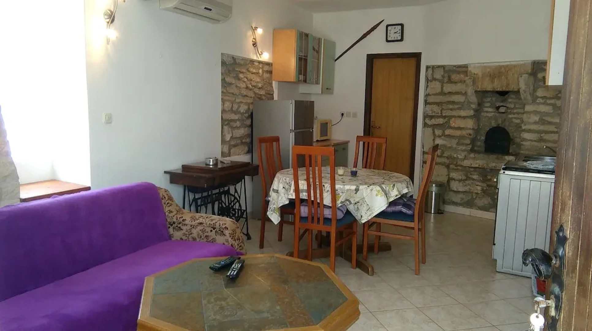 House With 2 Bedrooms in Krnica, With Enclosed Garden and Wifi - 2 km