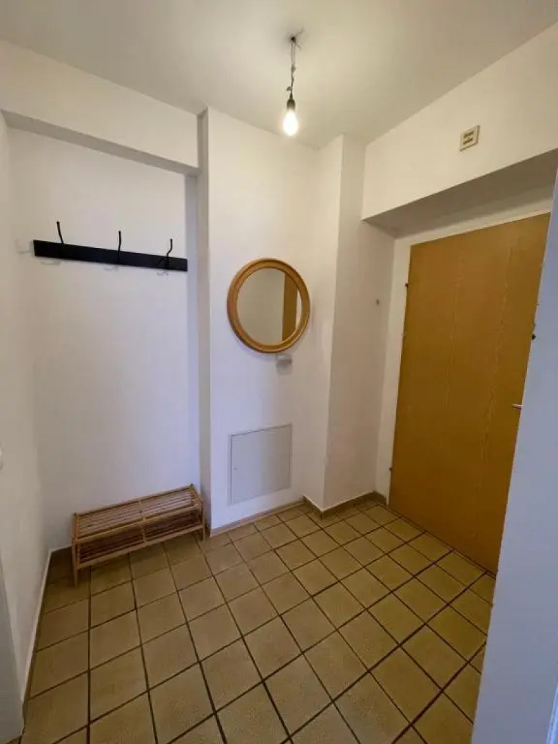 Hostel Lovely rooms in the city center of Villach, shared Bathroom, windows to corridor