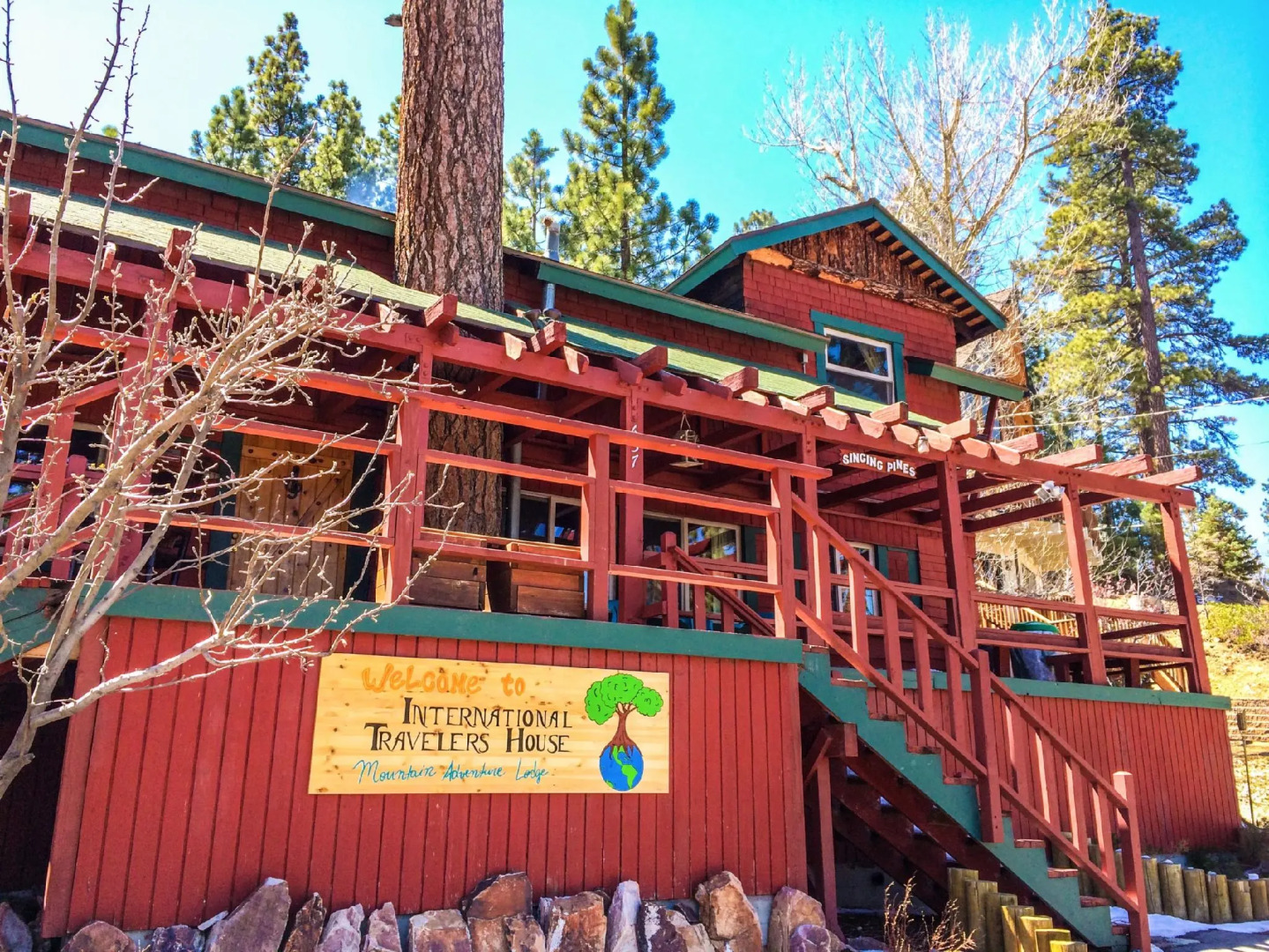 ITH Big Bear Lake Mountain Hostel & Lodge