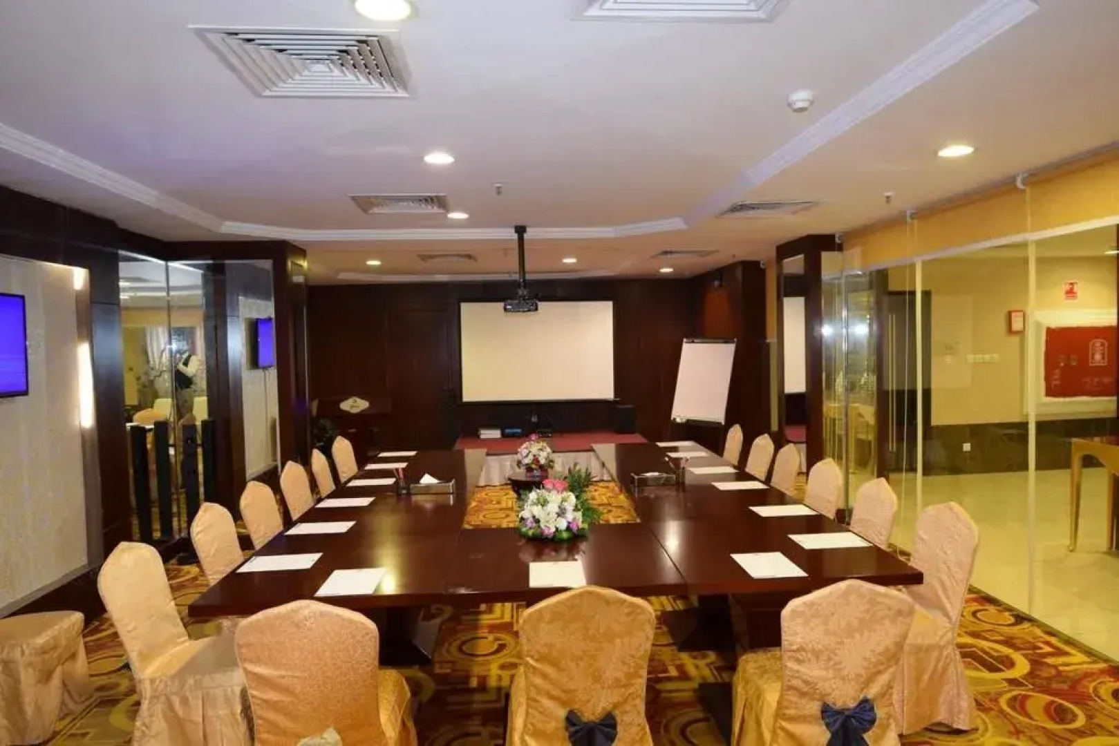 EKONO by LEVA Jeddah Airport Hotel