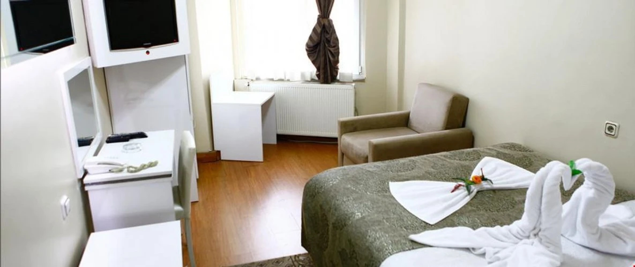 Ozgur Hotel