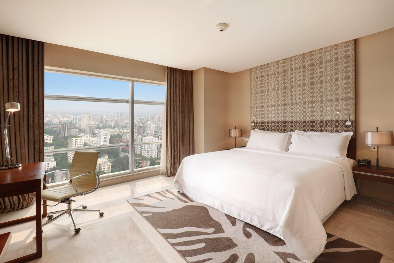 Crowne Plaza Dhaka Gulshan, An Ihg Hotel