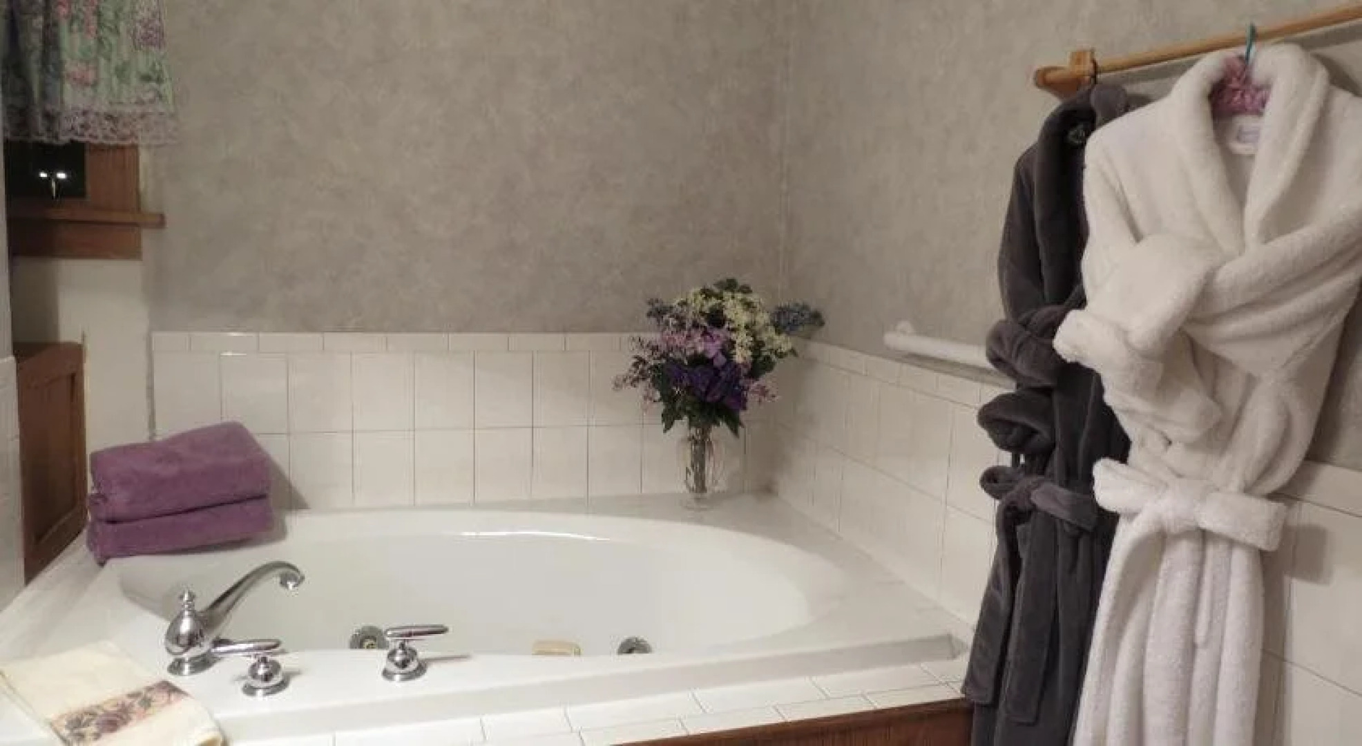 Lilac Village Bed and Breakfast